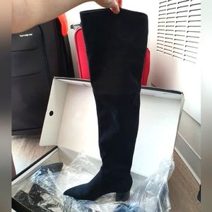 Karl Lagerfeld above the knee suede black boots